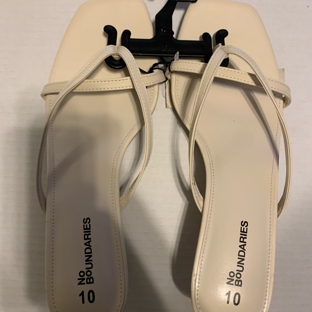 NOBO Cream Strappy Square-Toe Women's Sandals